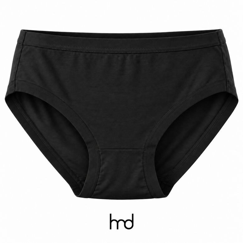 Quần lót nữ trơn cạp trung màu đen, chính diện